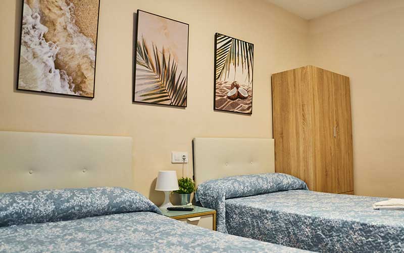 Hostal-Castelldefels-habitacio-doble